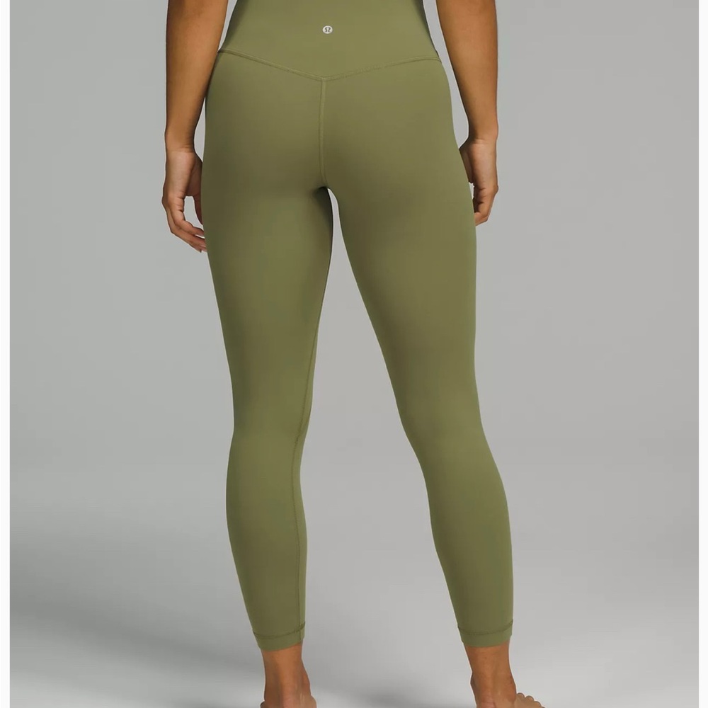 Brand New Lululemon Wunder Train High Rise Tights Leggings 25” Size 18 - Picture 4 of 4